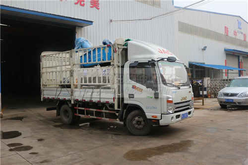 ������ϪLZ350��ɳ���ՙC�l(f��)؛�D