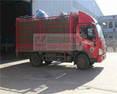 ɽ���\��LZ650��(x��)ɳ���ՙC�l(f��)؛�D